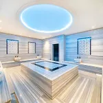 Mogons Exclusive Hotel