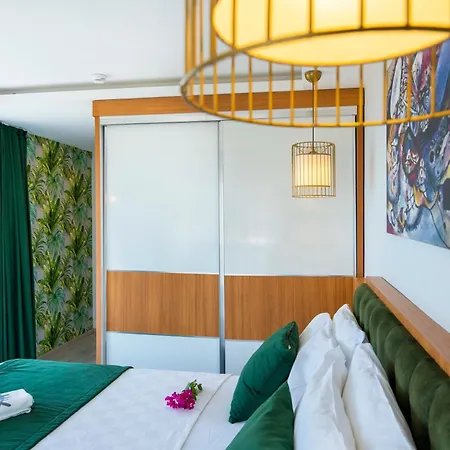 Mogons Exclusive Hotell 3*